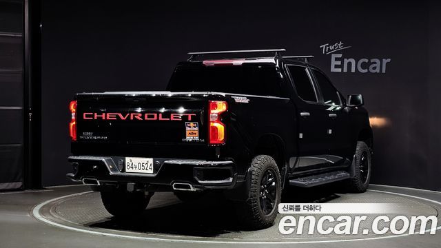 Chevrolet | Chevrolet Silverado | Silverado