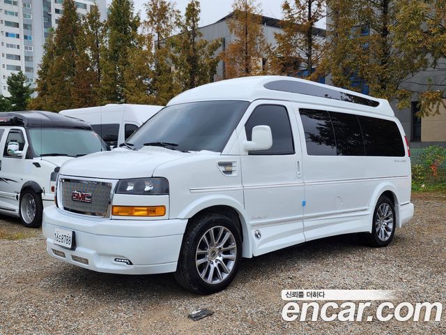 GMC Savana | Savana