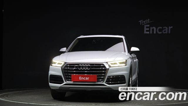 Audi | Audi Q5 (FY)