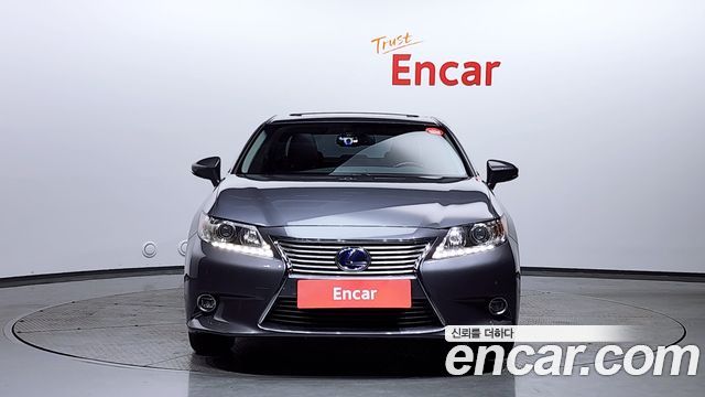 Lexus | Lexus New ES300h | New ES300h