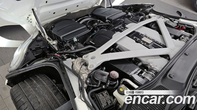 Aston Martin | Aston Martin DB11