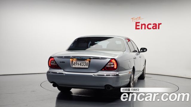 Jaguar | Jaguar XJ-8