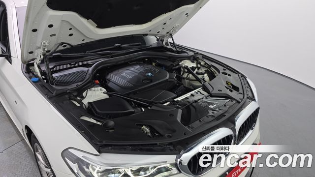 BMW | BMW 5 Series (G30) | 5 Series (G30)