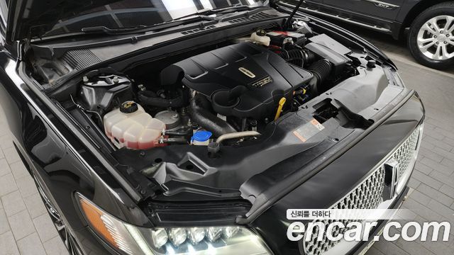 Lincoln | Lincoln Continental 10th Generation | Continental 10th Generation