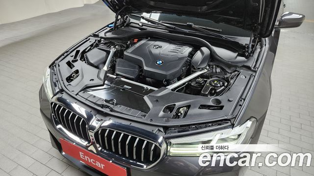 BMW | BMW 5 Series (G30) | 5 Series (G30)