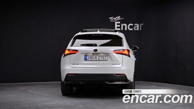 Lexus | Lexus NX300h