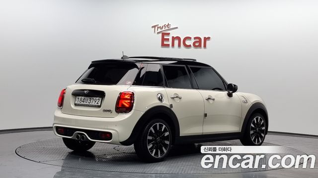 mini | mini Cooper S | Cooper S