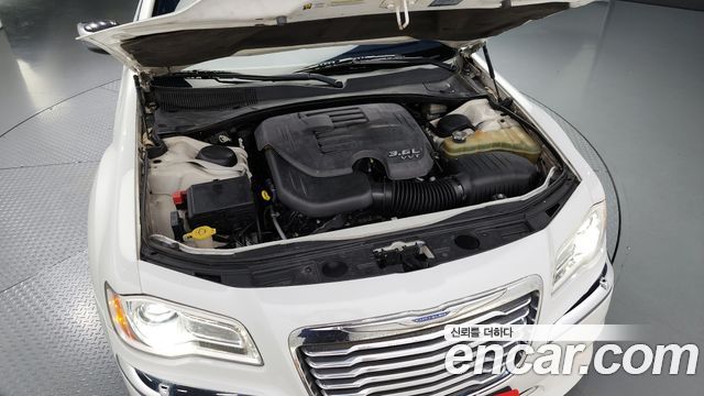 Chrysler | Chrysler The New 300C | The New 300C