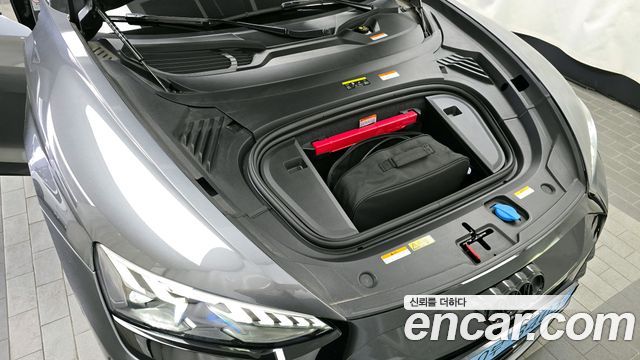 Audi | Audi RS e-tron GT | RS e-tron GT