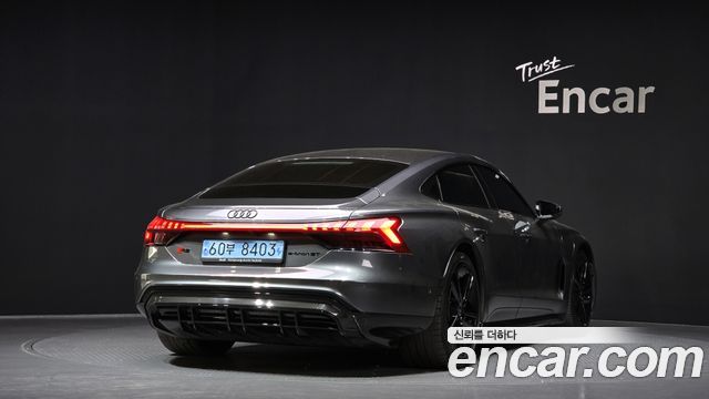 Audi | Audi RS e-tron GT | RS e-tron GT