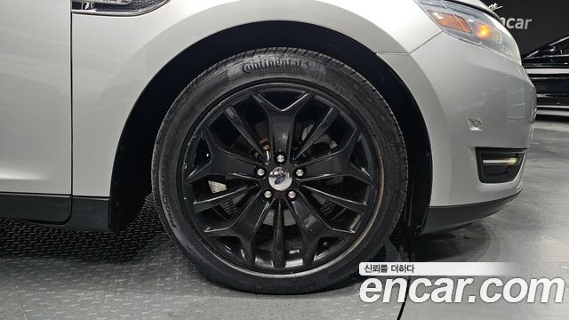 ford | ford New Taurus | New Taurus