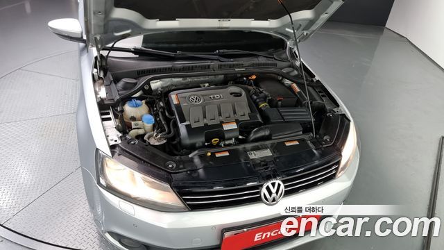 Volkswagen | Volkswagen New Jetta | New Jetta