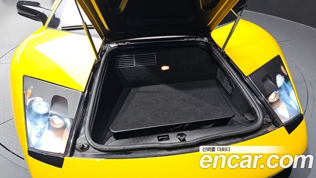 Lamborghini | Lamborghini Murci\'e9lago | Murci\'e9lago