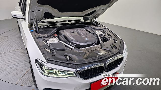 BMW | BMW 5 Series (G30) | 5 Series (G30)
