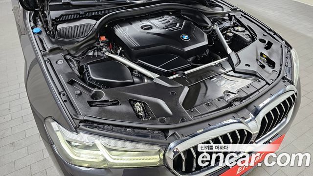 BMW | BMW 5 Series (G30) | 5 Series (G30)