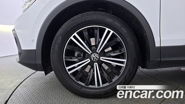 Volkswagen | Volkswagen Tiguan 2nd Generation | Tiguan 2nd Generation
