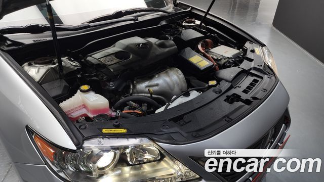 Lexus | Lexus New ES300h | New ES300h