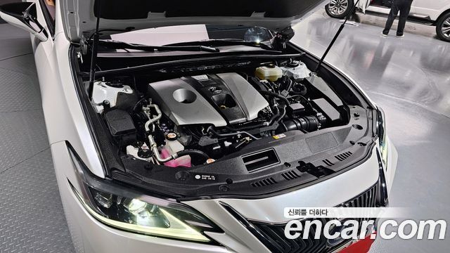 Lexus | Lexus ES300h 7th generation | ES300h 7th generation