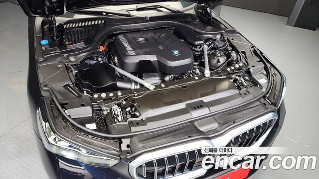 BMW | BMW 5 Series (G60) | 5 Series (G60)