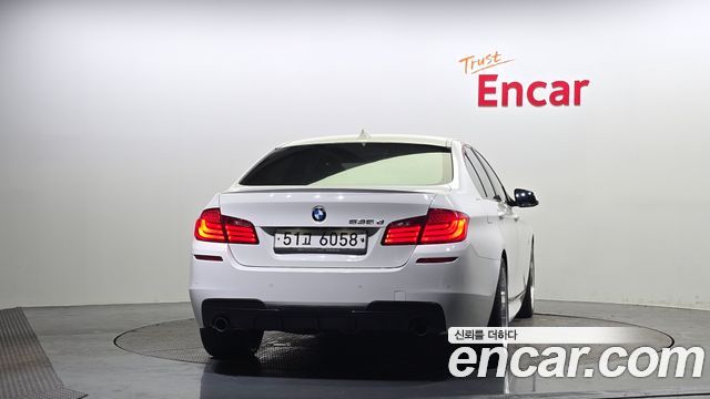 BMW | BMW 5 Series (F10) | 5 Series (F10)