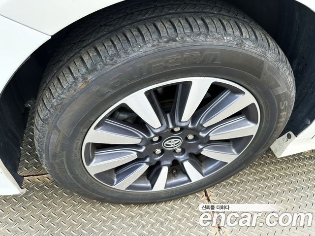 Toyota | Toyota Sienna | Sienna