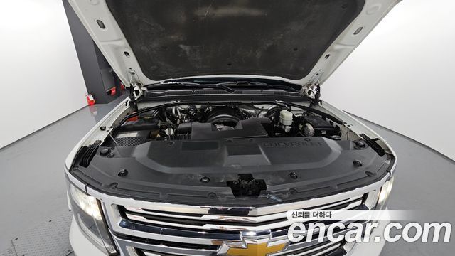 Chevrolet | Chevrolet Suburban | Suburban