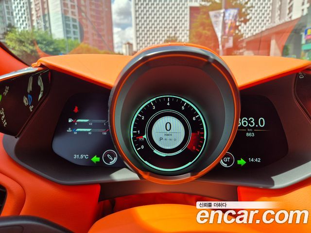 Aston Martin | Aston Martin DBS