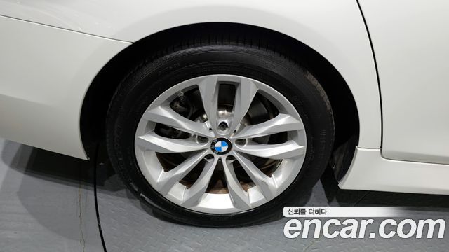 BMW | BMW 5 Series (F10) | 5 Series (F10)