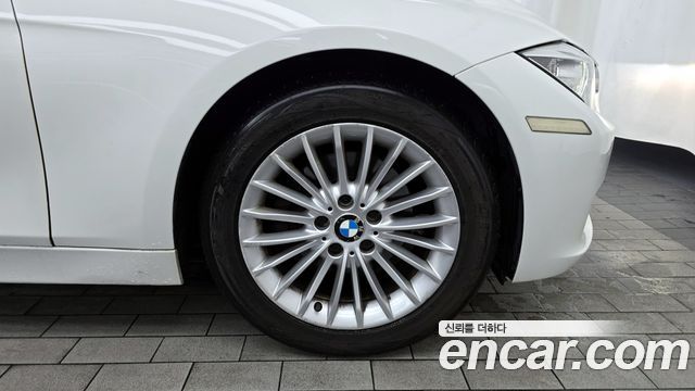 BMW | BMW 3 Series (F30) | 3 Series (F30)