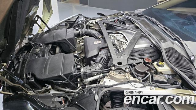 Aston Martin | Aston Martin DB11