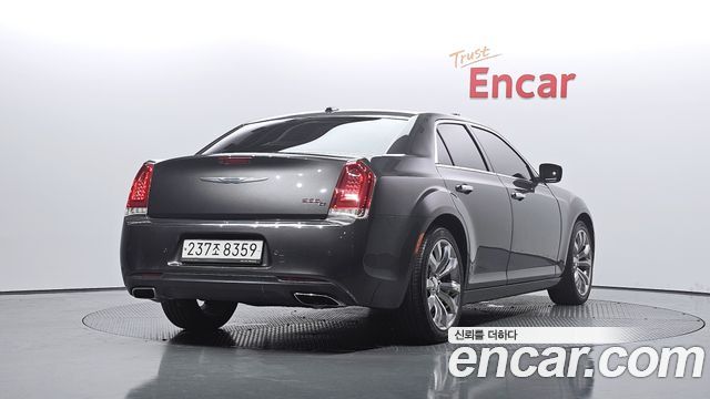 Chrysler | Chrysler The New 300C | The New 300C