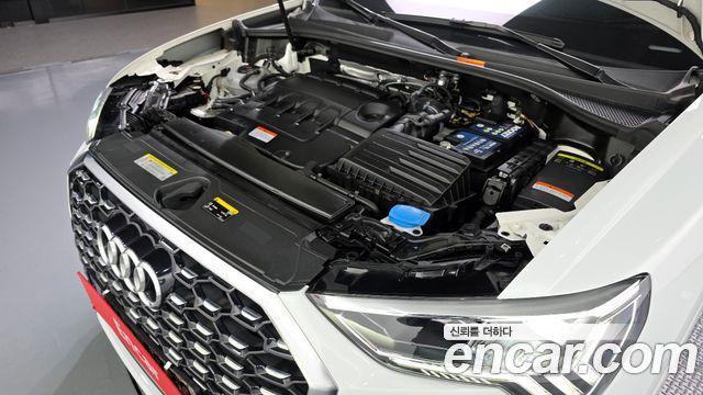 Audi | Audi Q3 (F3) | Q3 (F3)