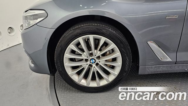 BMW | BMW 5 Series (G30) | 5 Series (G30)