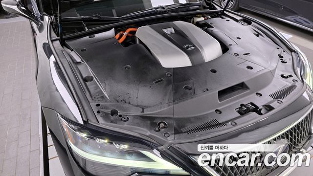 Lexus | Lexus LS500h 5th Generation | LS500h 5th Generation