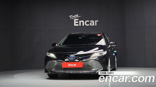 Toyota | Toyota Camry (XV70) | Camry (XV70)