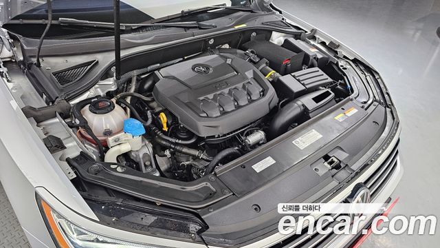 Volkswagen | Volkswagen The New Passat | The New Passat