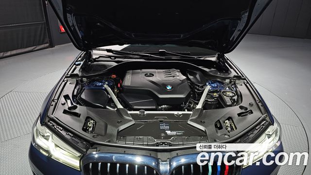 BMW | BMW 5 Series (G30) | 5 Series (G30)