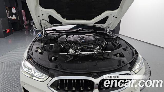 BMW | BMW 8 Series (G15) | 8 Series (G15)