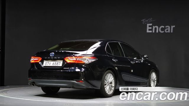 Toyota | Toyota Camry (XV70) | Camry (XV70)