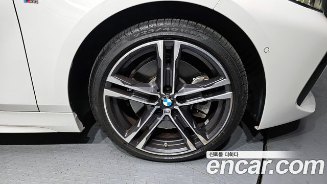 BMW | BMW 1 Series (F40) | 1 Series (F40)