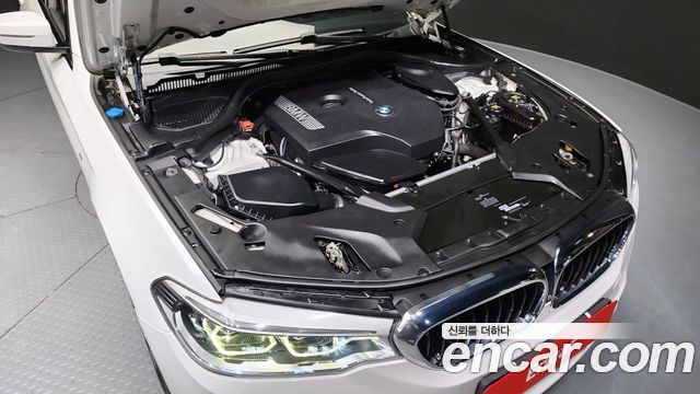 BMW | BMW 5 Series (G30) | 5 Series (G30)