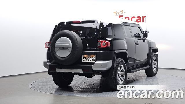 Toyota | Toyota FJ Cruiser | FJ Cruiser
