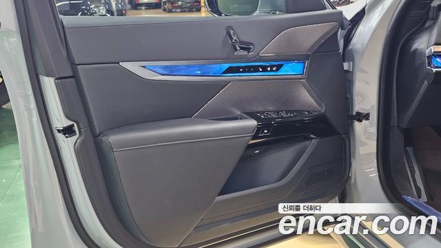 BMW | BMW 7 Series (G70) | 7 Series (G70)