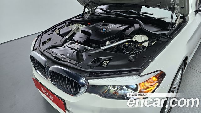 BMW | BMW 5 Series (G30) | 5 Series (G30)