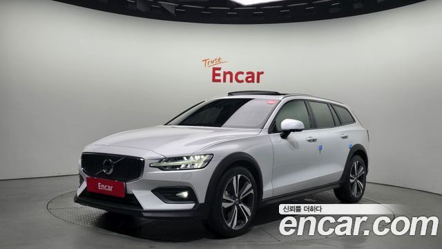 volvo | volvo V60 Cross Country 2nd Generation | V60 Cross Country 2nd Generation