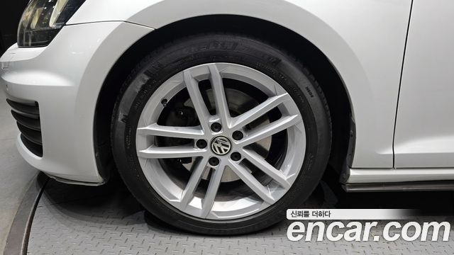 Volkswagen | Volkswagen Golf 7th Generation | Golf 7th Generation