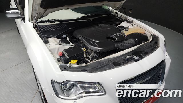 Chrysler | Chrysler The New 300C | The New 300C