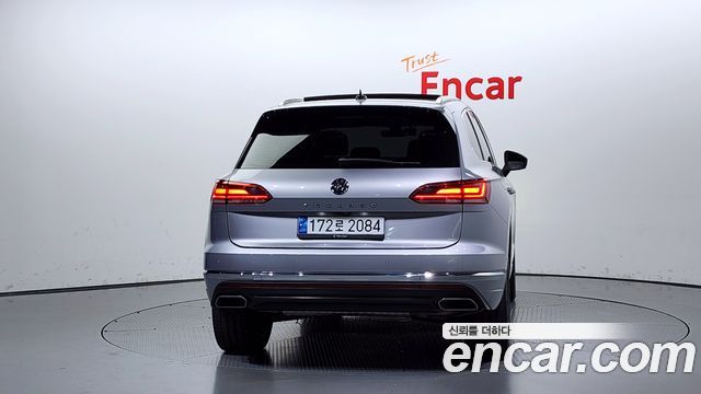 Volkswagen | Volkswagen Touareg 3rd Generation | Touareg 3rd Generation