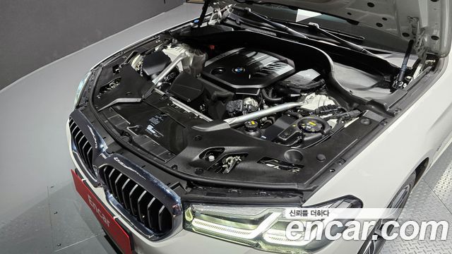 BMW | BMW 5 Series (G30) | 5 Series (G30)