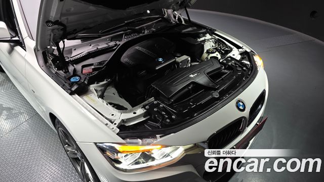 BMW | BMW 3 Series (F30) | 3 Series (F30)